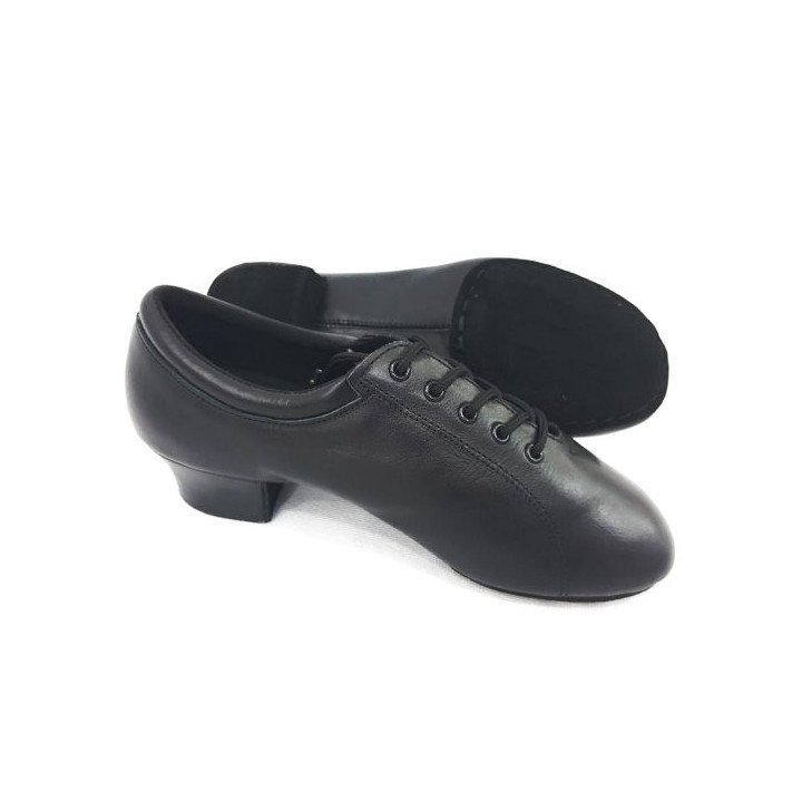 Latino bimbo ultra flex